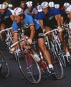 Freddy Maertens med sin cykel ved VM i 1974.