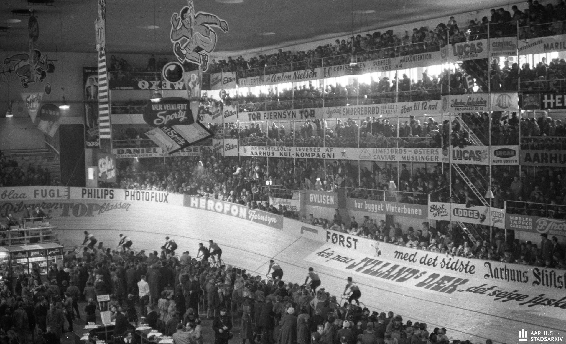 A packed Aarhus-Hallen during a six-day race in the 1950s