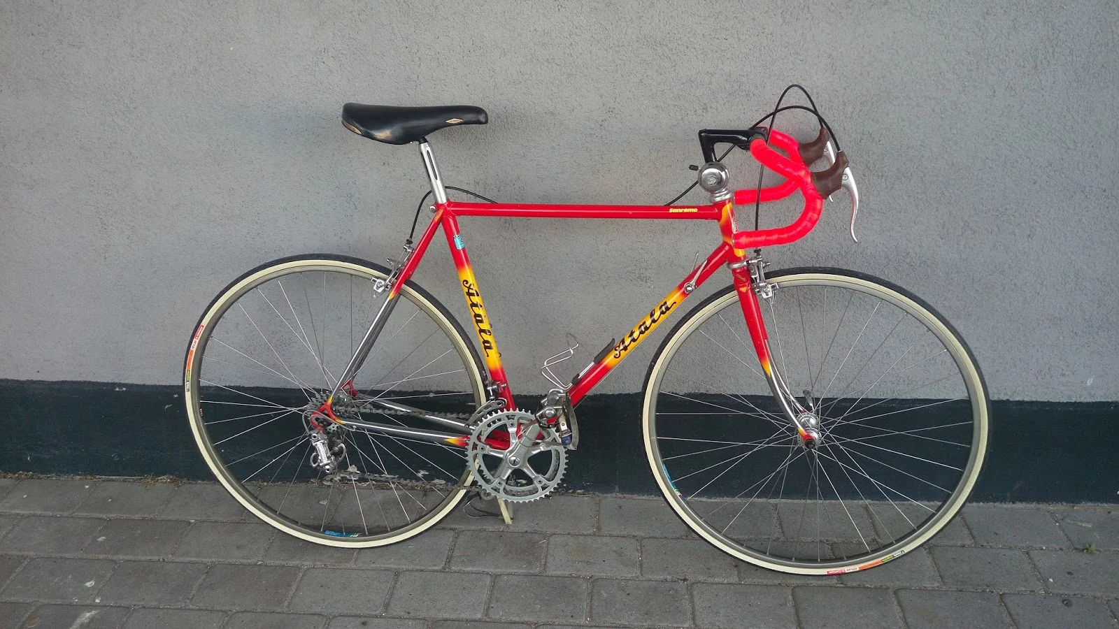Atala Sanremo seen from the side