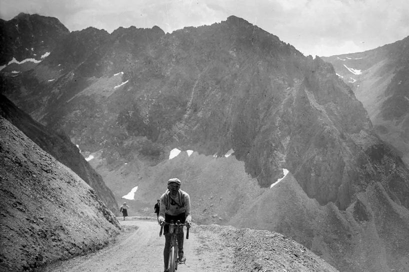 Albert Dejonghe riding on a gravel road at the Tourmalet